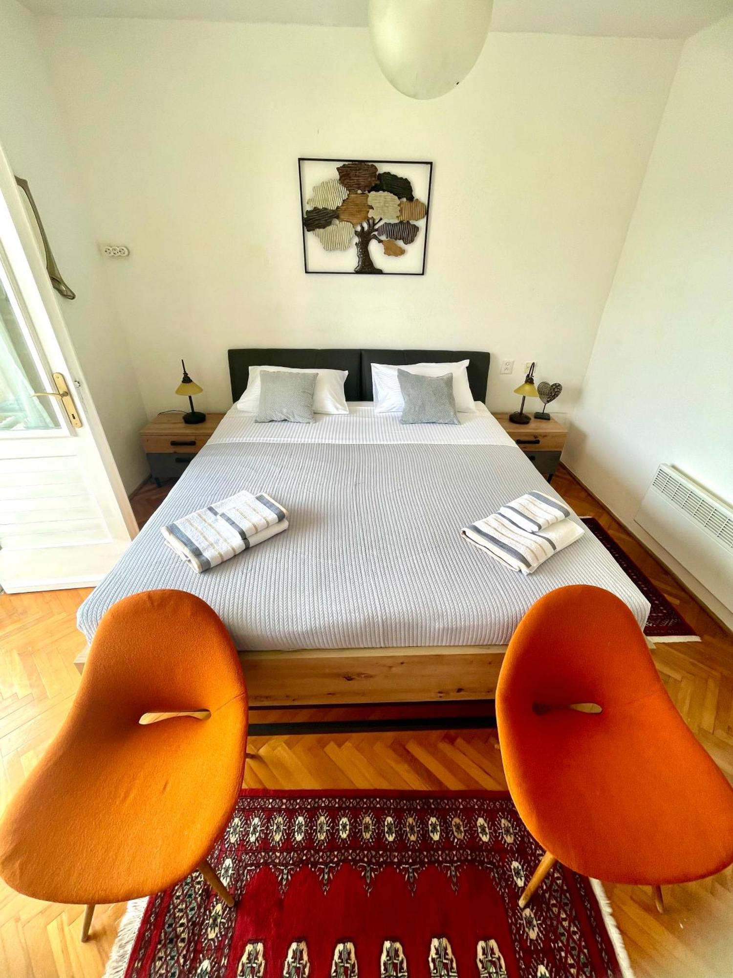 Dinka Old Town Apartment With Sea View Trogir Exteriör bild